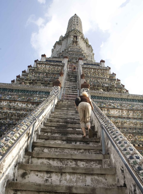 zzz Climbing the Thai Wat.jpg