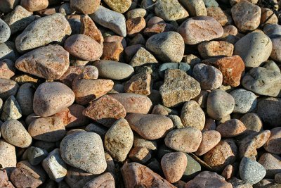 Paon pebbles