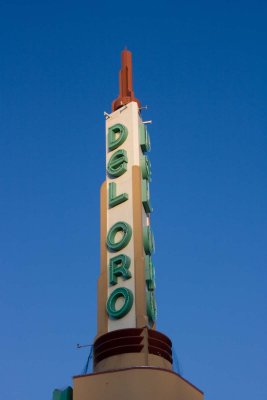 20090323     The Del Oro a classic Art Deco icon in Grass Valley