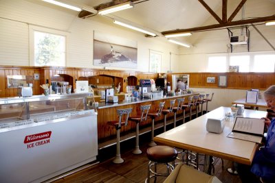 Lunch counter from 1950 is alive and well in Yellowstone