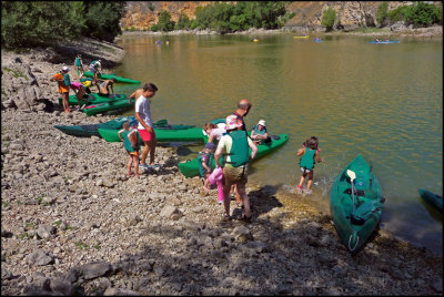 Kayaking in Rio Duraton
