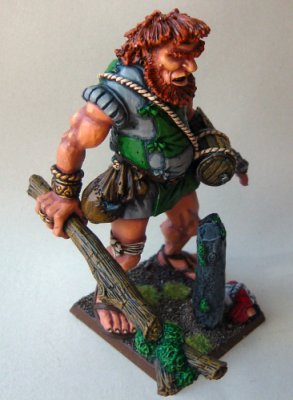 Giant_02.jpg