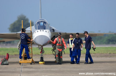 S-9665.jpg
