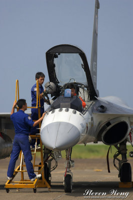 S-9678.jpg