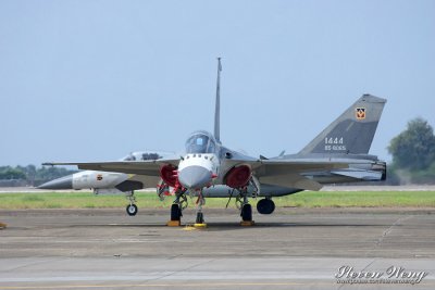 S-0018.jpg