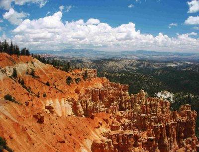 Bryce Canyon in Utah - Minolta 7Hi.jpg