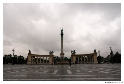 Heroes' Square