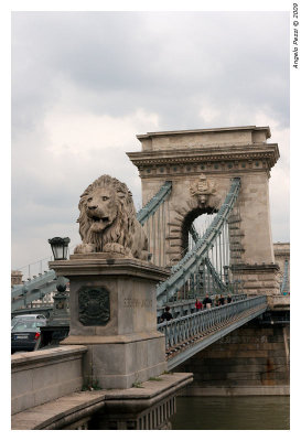 Szchenyi Chain Bridge