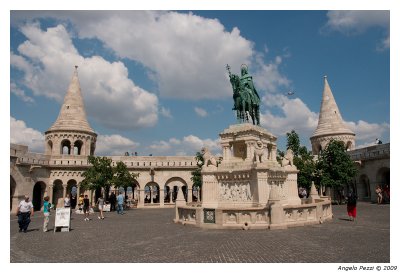 Fisherman Bastion and St. Stephen statute