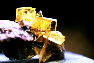 Wulfenite