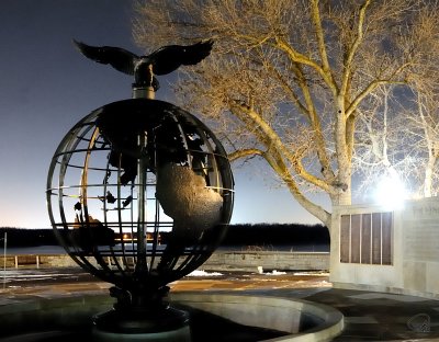 Eagle Globe