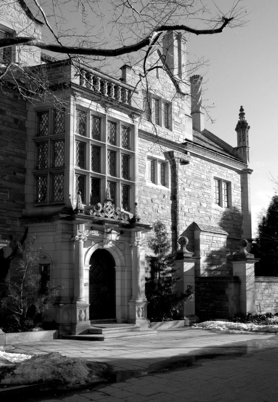 Yale D20_0532 BW.jpg