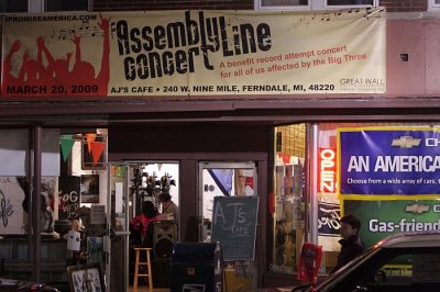 Assembly Line Concert with Kyle Rasche