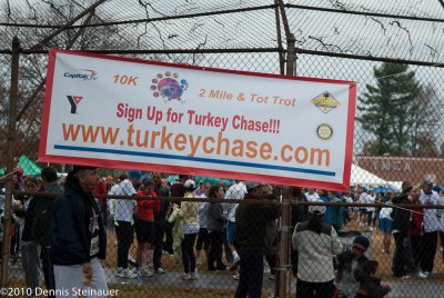 ds20101125-0801  Turkey Chase (web).jpg