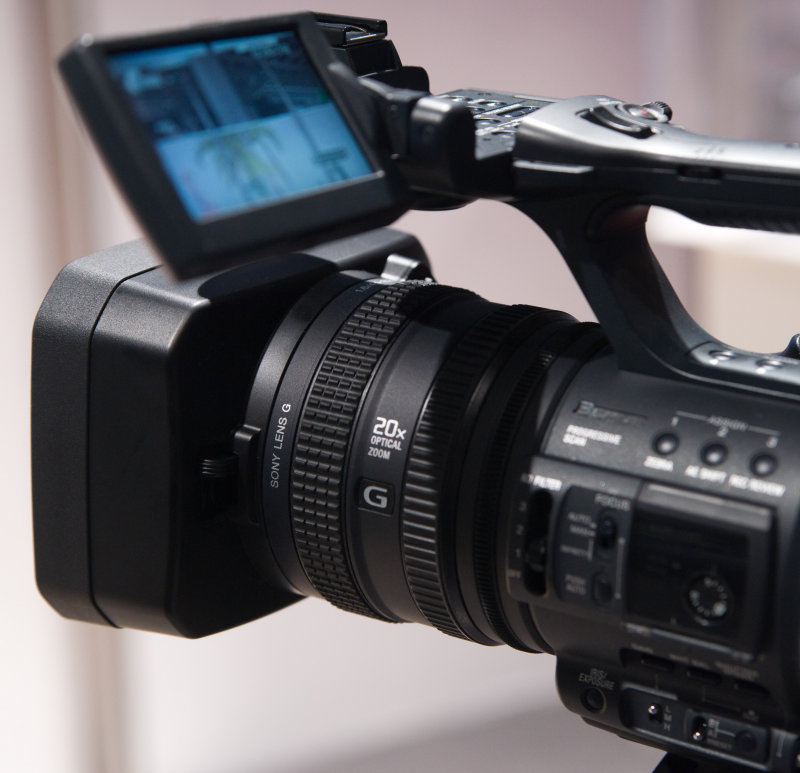 sonyGvideolens.jpg