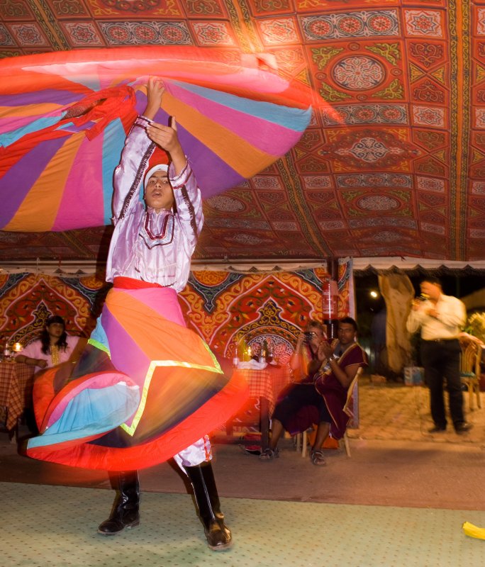 luxorarabshow.jpg