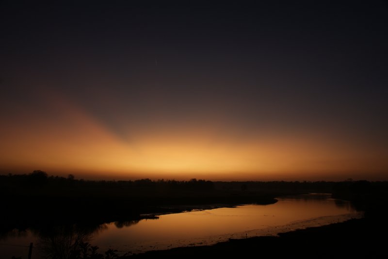 tweedgloaming.jpg