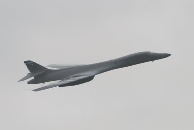 B1B Lancer 1_01.JPG