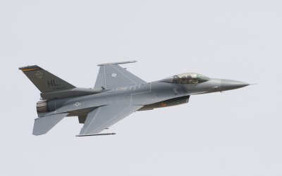 Viper West F16 1.JPG