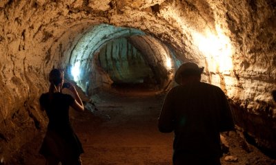 Lava tube_1112.JPG