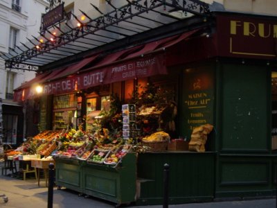 la botigueta de l'Amelie... i s que Montmartre em t robat el cor!