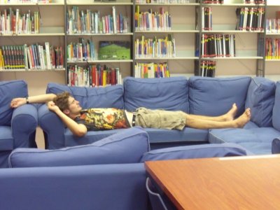 estudiant mooooolt i mooooooooolt