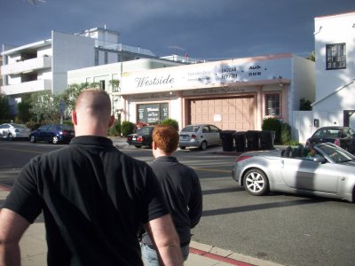 Dave & Mike leaving restaurant