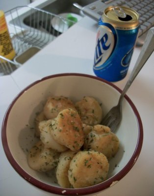 Last batch of scallops in Stamford apt.
