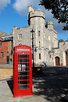 Windsor phone and castle