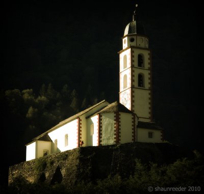 OH1469-walker and church, Switzerland