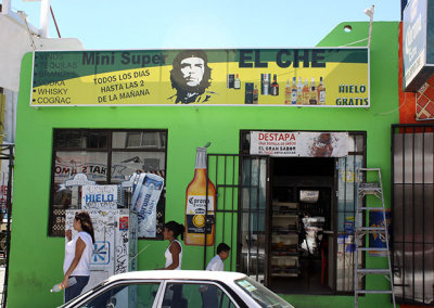 Small grocery store featuring likeness of Che Guevara
