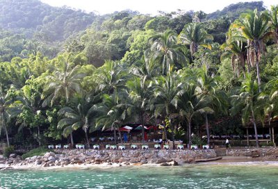 Approaching Las Caletas resort