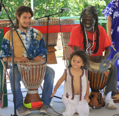 Sidiki Diallo (right), Caleb (left), and future drum master (center). Sidiki died in Dec. 2010