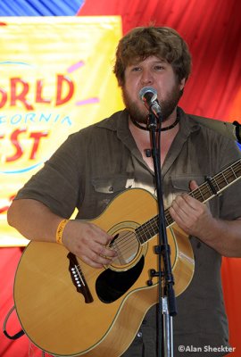 KZFR songwriting winner John Paul Gutierrez, Oak Tree Stage