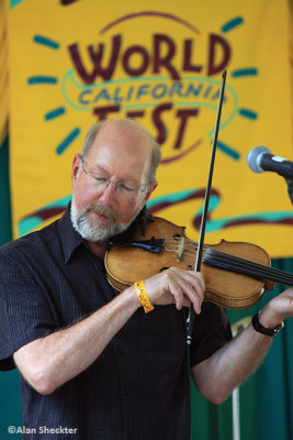 John Martin of the Tannahill Weavers, Sierra Stage