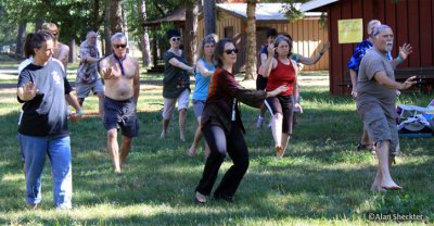 Morning tai-chi class with Julie Quarterman