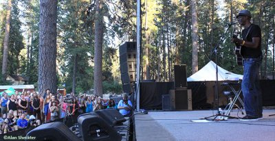 Keb' Mo', Meadow Stage