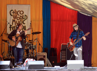 Handful of Luvin's David John, Patrick Files