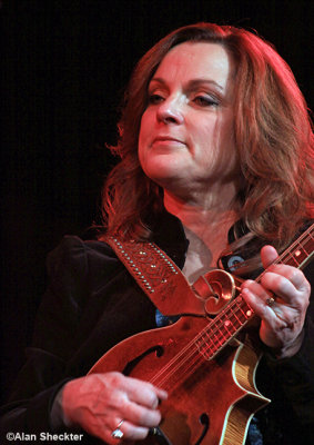 Rhonda Vincent
