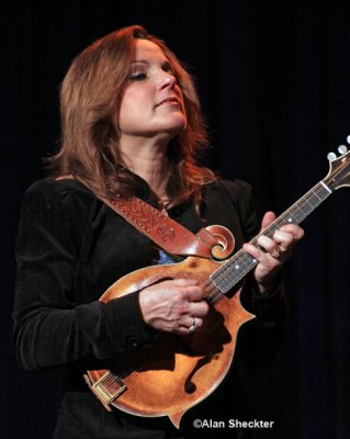 Rhonda Vincent