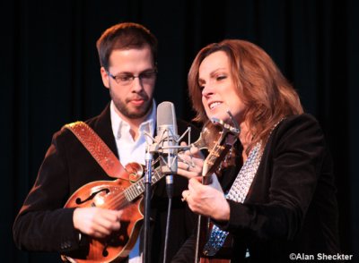 Rhonda Vincent, Ben Helsom