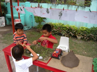 PLAYING HANDS ON.jpg