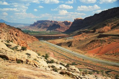the Moab Fault and a Perfect Example of how the Earth Deforms