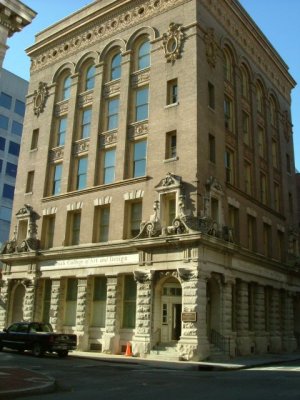 One of the 60+ buildings housing the Savannah College of Art and Design