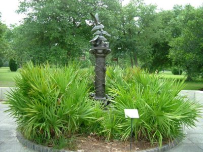 They are known for the art/statues in the gardens