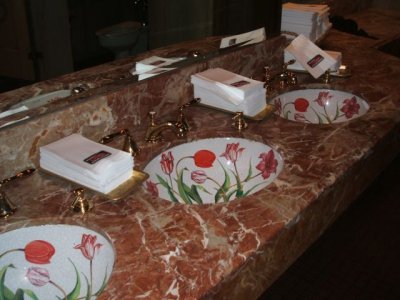 The bathroom at Ruth's Chris Steakhouse