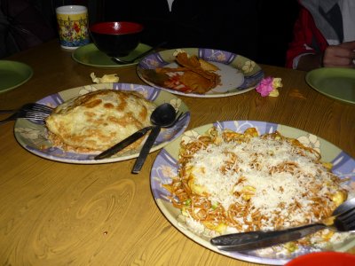 山區兒童的小意外 (Sinuwa hill -Sinuwa- Chhomrong- Jhinu- Kyumi- Syauli Bazar)