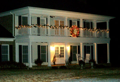House - Christmas - 2008.jpg