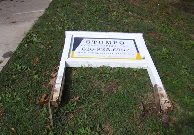Stumpos sign is down