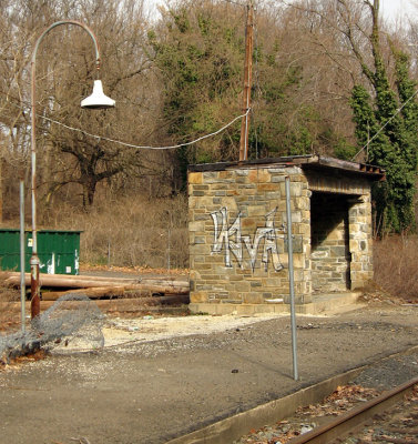 After a fire, the Barmouth station was replaced by this shed